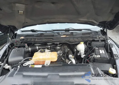 2015 Ram 1500 Laramie z USA, uszkodzony, nr VIN 1C6RR7VMXFS687932